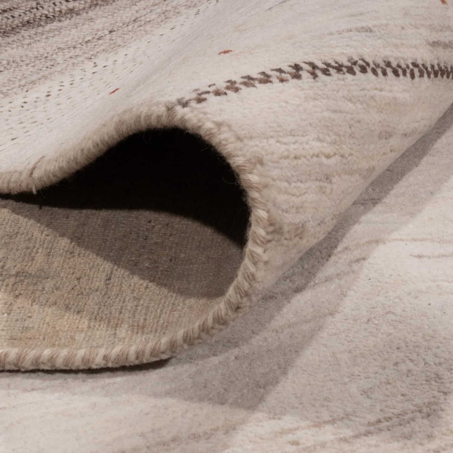 Gabbeh Teppich - Loribaft Indus - 396 x 300 cm - taupe - Image 4