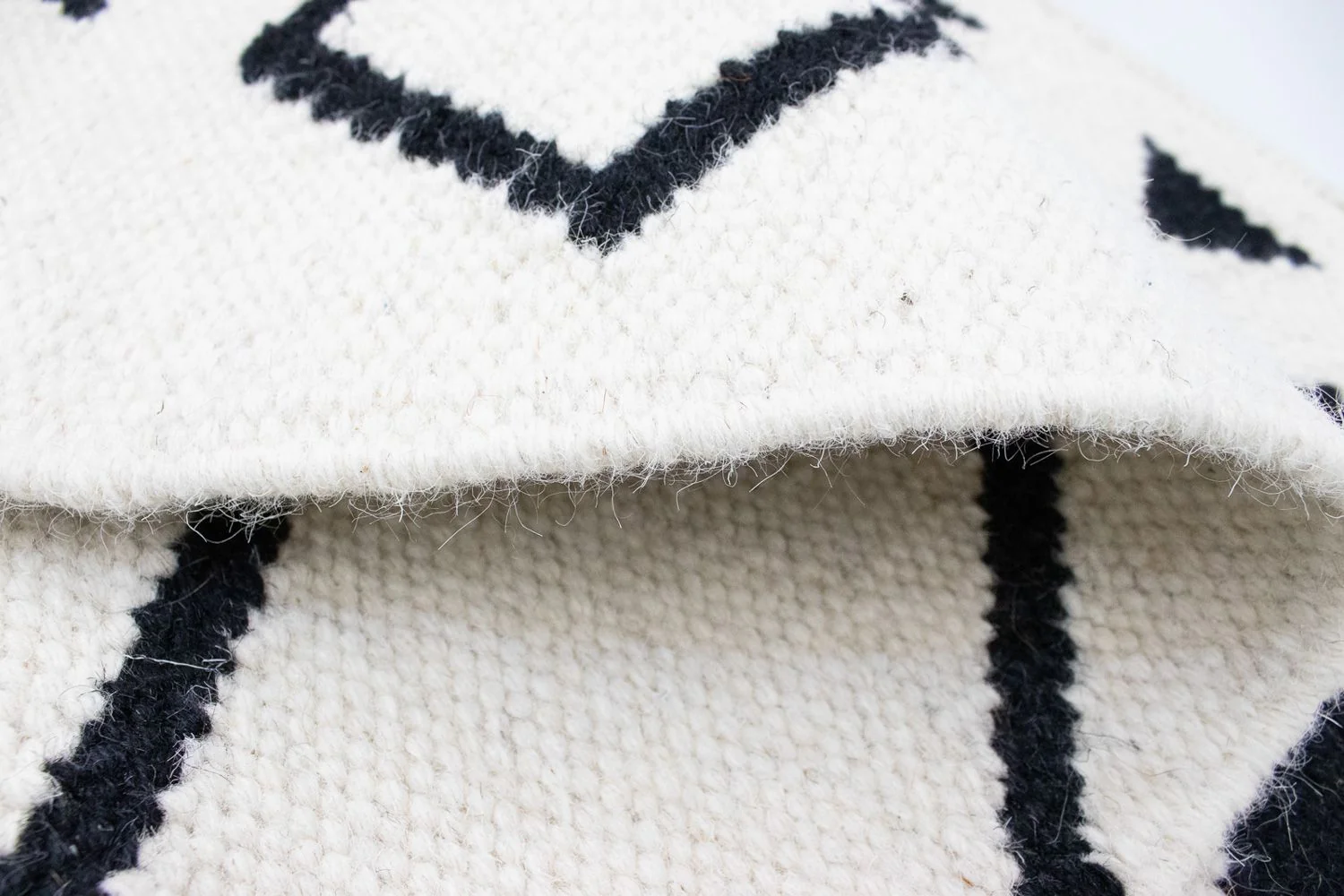 Kelim Modern Teppich 132x63cm - Image 4