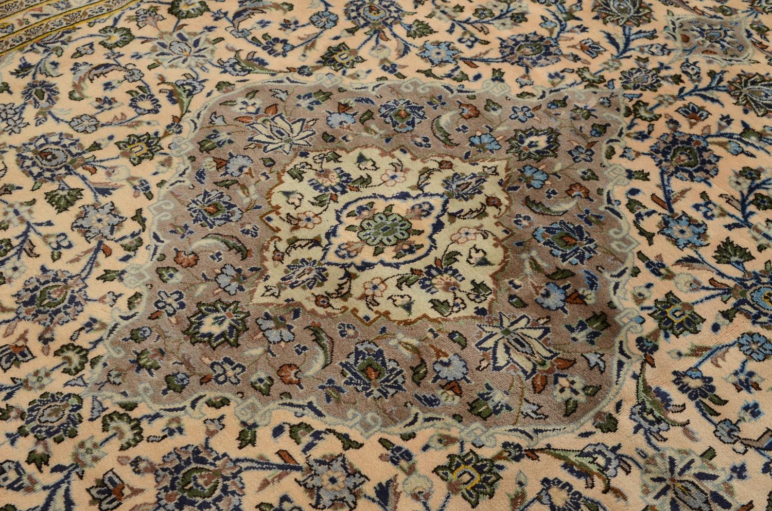 Perserteppich - Keshan 341 x 237 cm - beige - Image 2