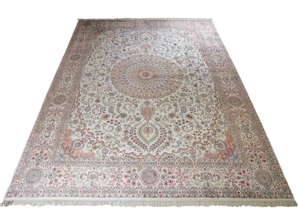 China Seide Teppich 362x272cm - Orientteppich - Image 6